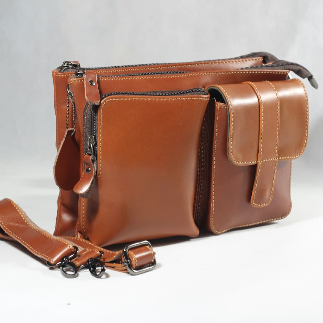 a brown leather purse
