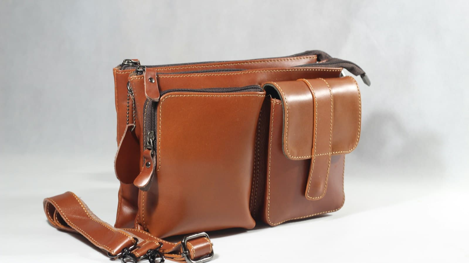 a brown leather purse